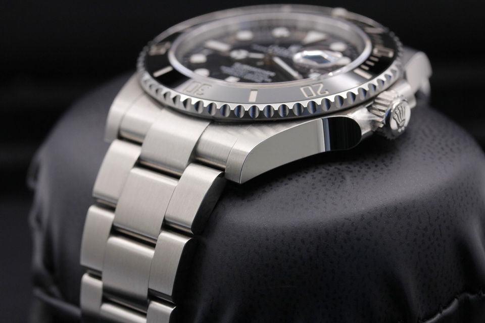 Rolex Submariner 126610 LN Image 2